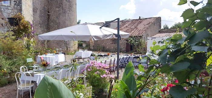 Restaurant du Château de Marconnay : restaurant avec terrasse à Sanxay près de Poitiers & Parthenay (86) 