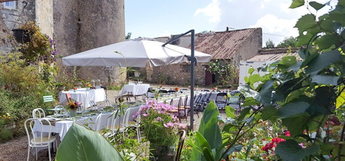 Restaurant du Château de Marconnay : restaurant avec terrasse à Sanxay près de Poitiers & Parthenay (86)